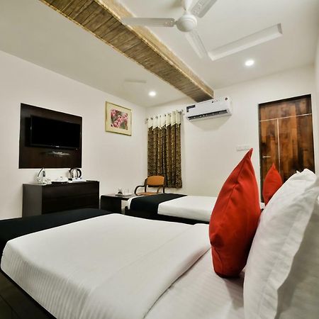 Capital O 39331 Hotel Retaj Bhilwara Exterior foto