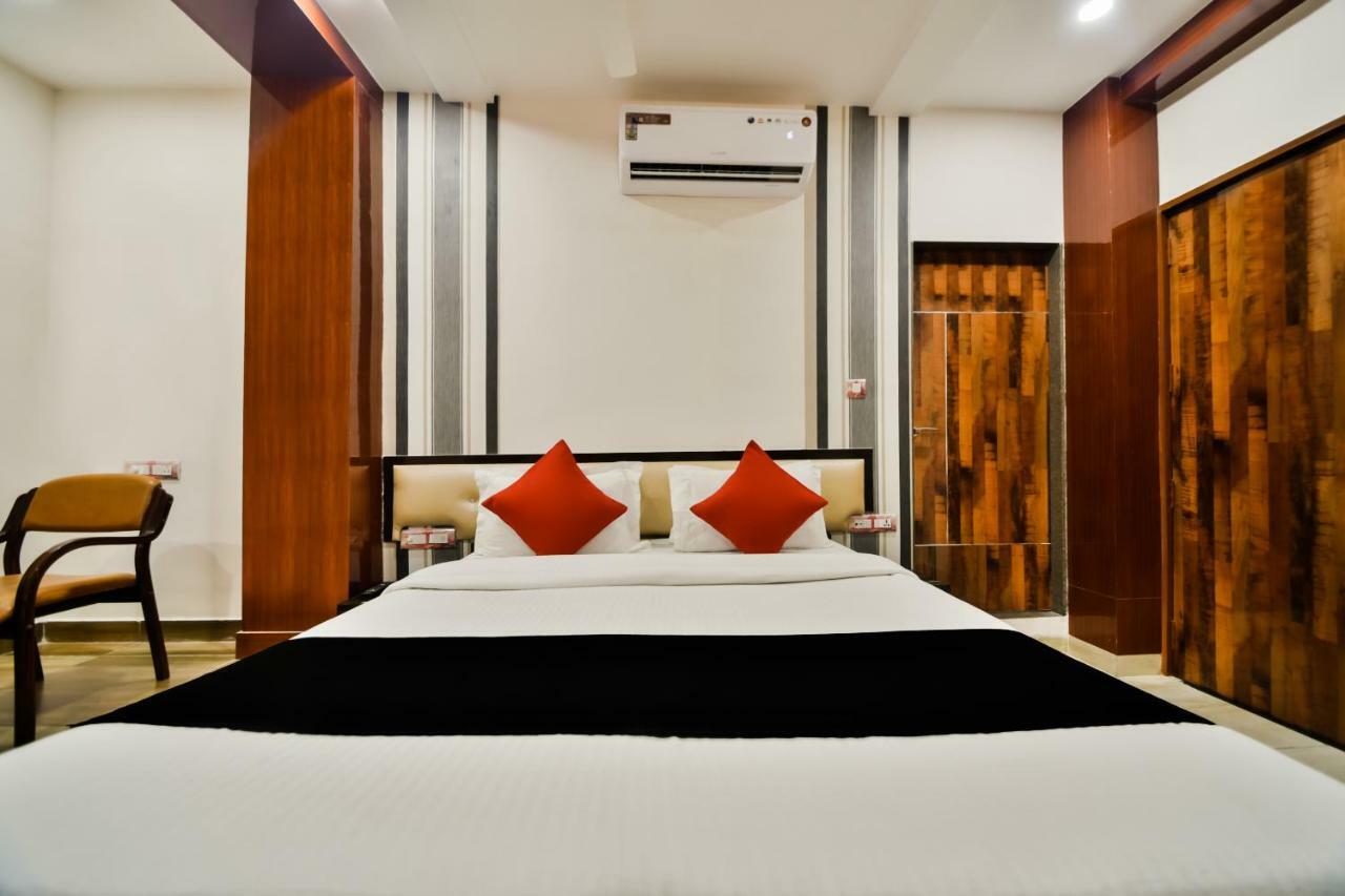 Capital O 39331 Hotel Retaj Bhilwara Exterior foto