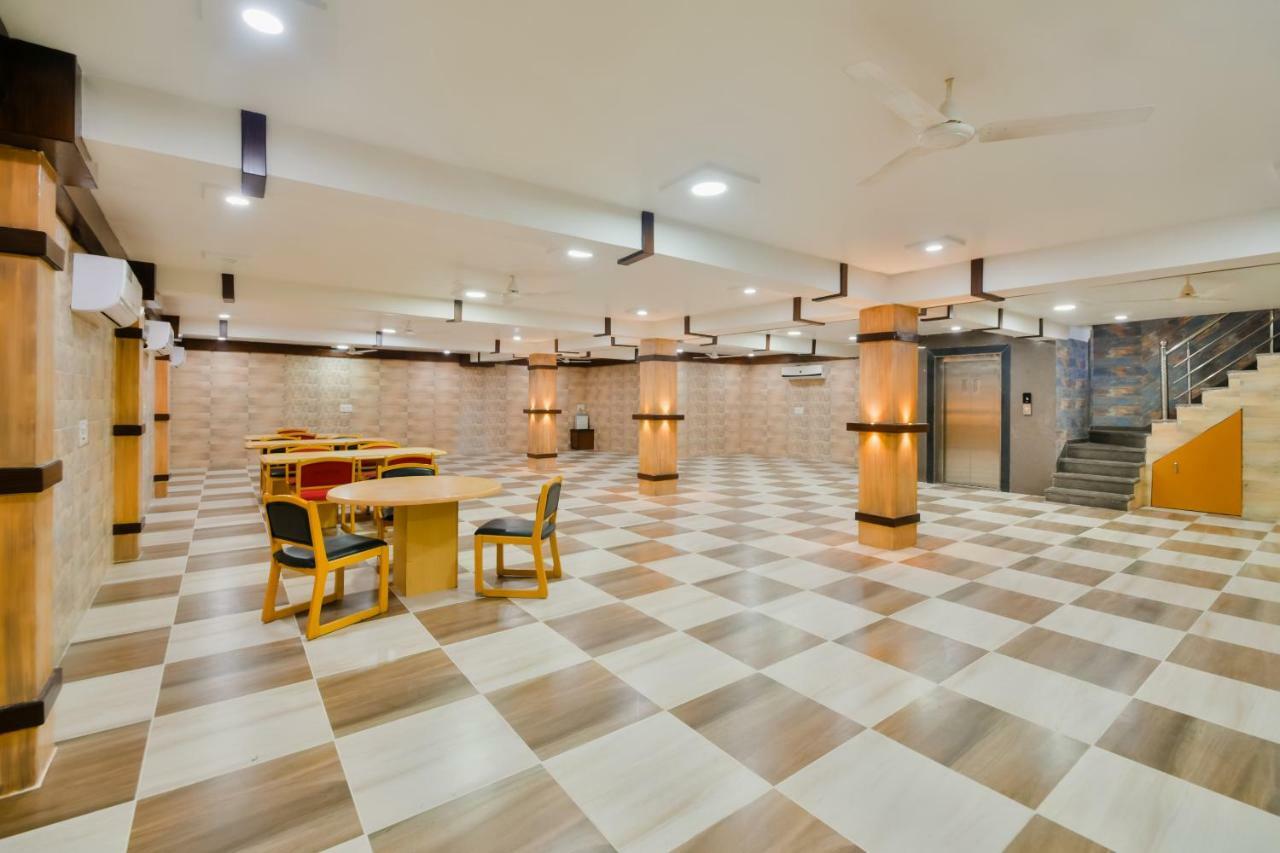 Capital O 39331 Hotel Retaj Bhilwara Exterior foto